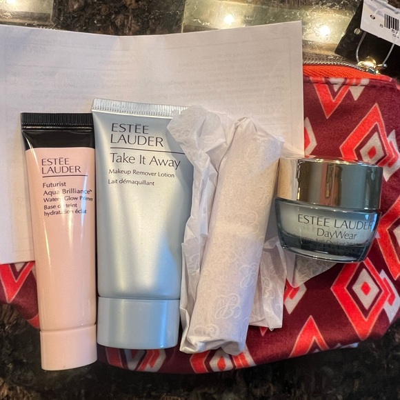 NWT 5 pcs. Estée Lauder Mini Gift - Picture 3 of 3